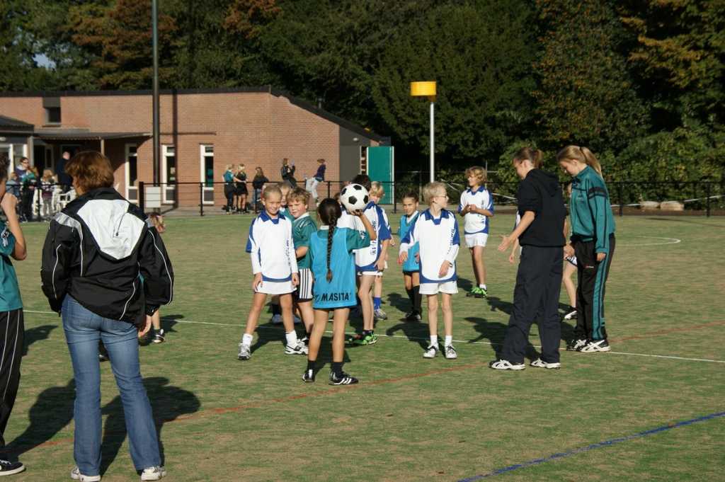 Korfbal E1  25 september-12.JPG